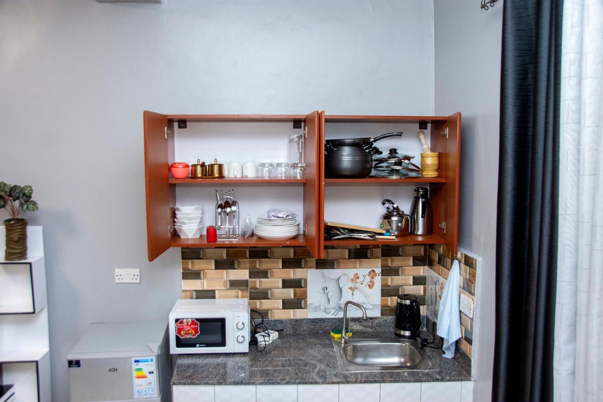 Apartment Sweet *